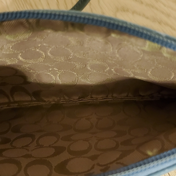 SALE **Coach Wristlet** - Picture 6 of 6
